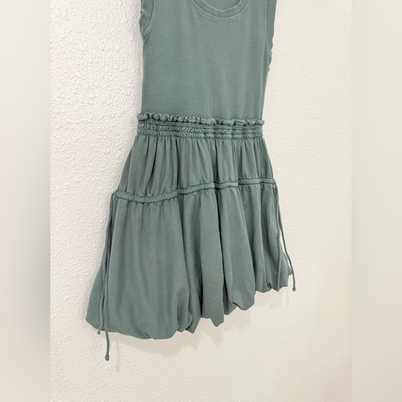 Daily Practice by Anthropologie Mini Bubble Dress
Ribbed Solid Smocked Sz S - Picture 5 of 14